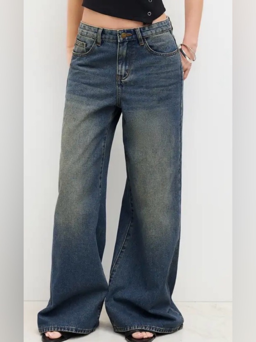 NWT Cider Wide Leg Baggy Jeans Medium High Rise Y2K Streetwear Denim